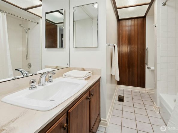 3002 162nd Place SE, Bellevue WA 98008