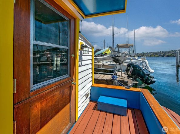 2450 Westlake Avenue N A6, Seattle WA 98109