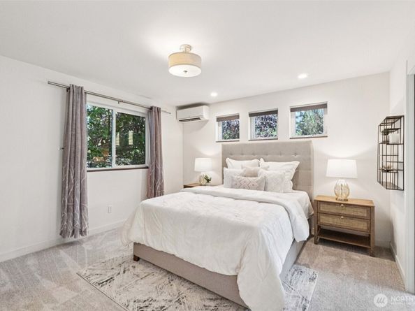 1612 N 46th Street, Seattle WA 98103