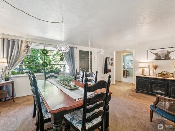 14810 Corliss Avenue N, Shoreline WA 98133