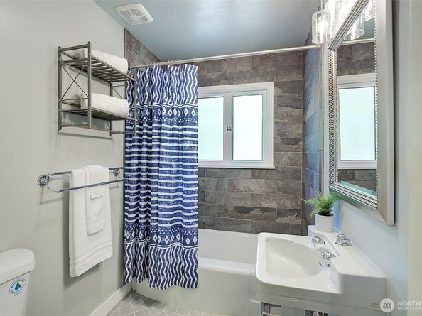 13026 10th Avenue NW, Seattle WA 98177