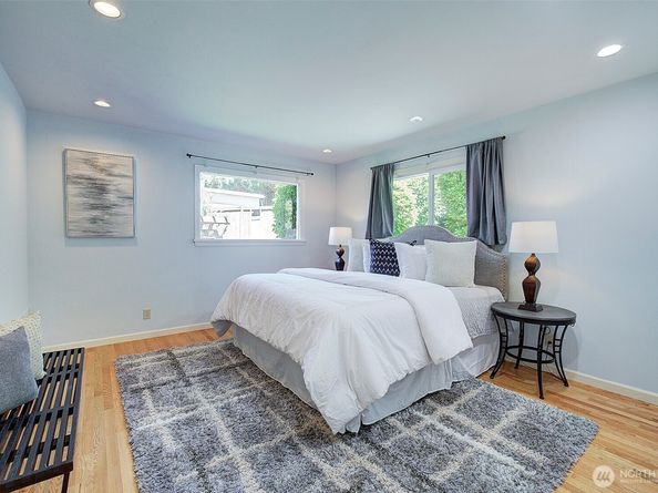 13026 10th Avenue NW, Seattle WA 98177