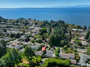 13026 10th Avenue NW, Seattle WA 98177