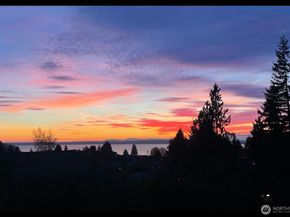 13026 10th Avenue NW, Seattle WA 98177