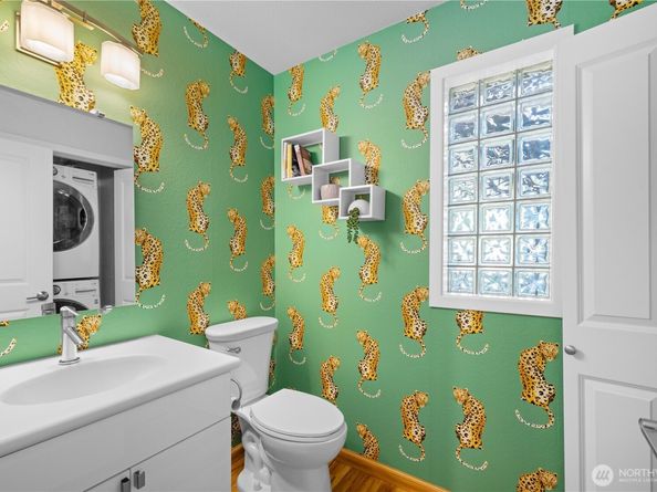 520 4th Street 31, Kirkland WA 98033