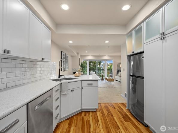 520 4th Street 31, Kirkland WA 98033