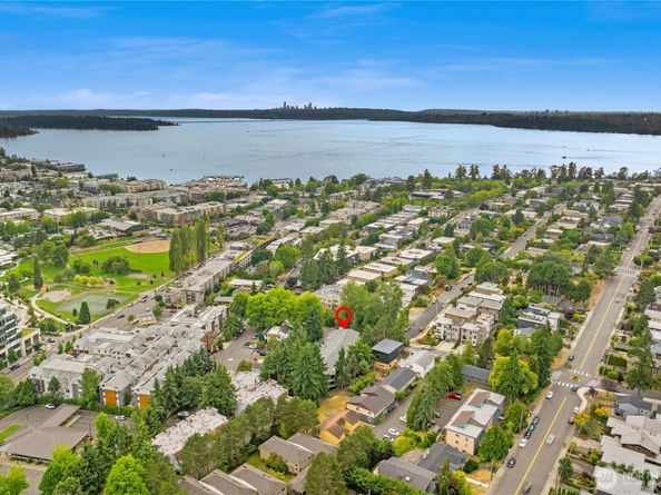 520 4th Street 31, Kirkland WA 98033