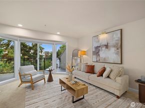 520 4th Street 31, Kirkland WA 98033