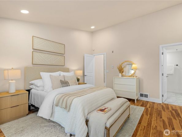 520 4th Street 31, Kirkland WA 98033