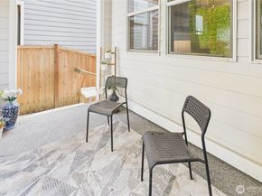 19608 82nd Pl NE, Kenmore WA 98028