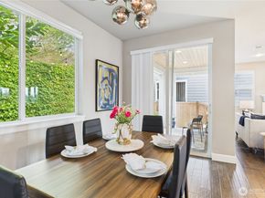 19608 82nd Pl NE, Kenmore WA 98028