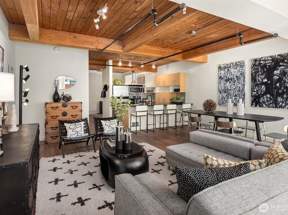 401 9th Avenue N 210, Seattle WA 98109