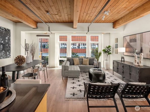401 9th Avenue N 210, Seattle WA 98109