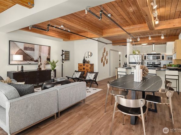 401 9th Avenue N 210, Seattle WA 98109