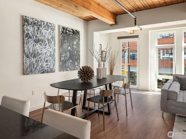 401 9th Avenue N 210, Seattle WA 98109
