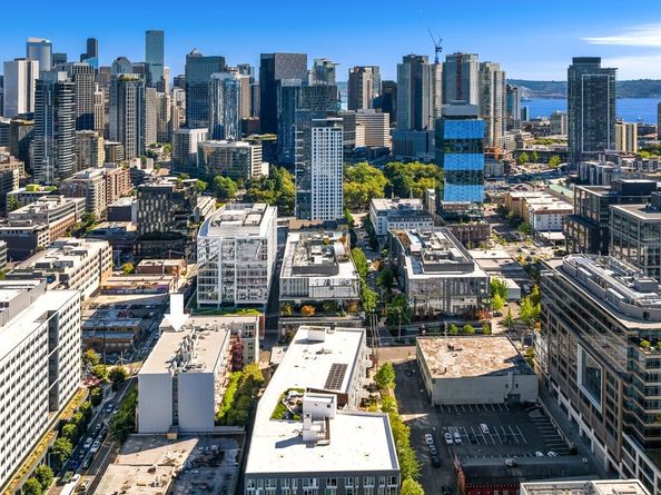 401 9th Avenue N 210, Seattle WA 98109