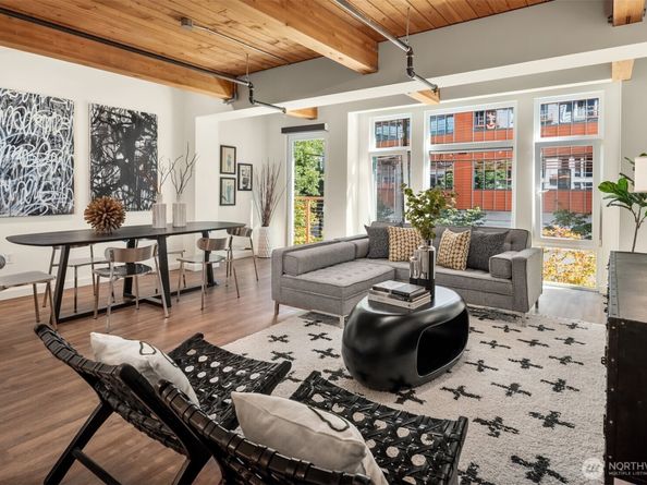 401 9th Avenue N 210, Seattle WA 98109