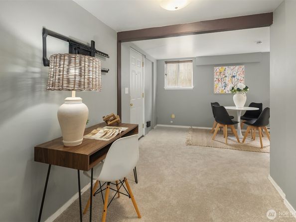 7519 24th Avenue NW, Seattle WA 98117