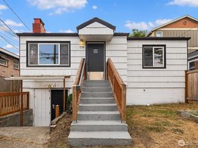 7519 24th Avenue NW, Seattle WA 98117