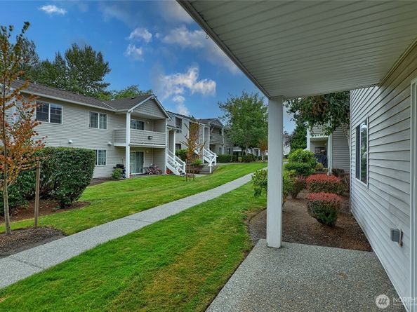 1001 W Casino Rd D104, Everett WA 98204