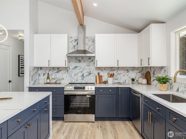 13533 131st Avenue NE, Kirkland WA 98034
