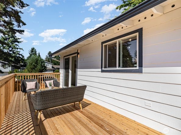 13533 131st Avenue NE, Kirkland WA 98034