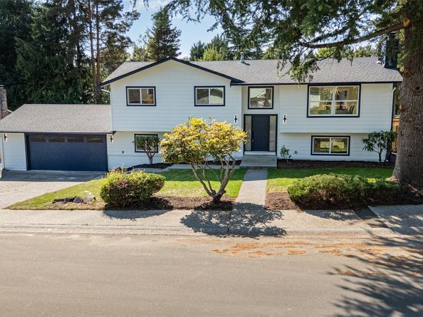 13533 131st Avenue NE, Kirkland WA 98034