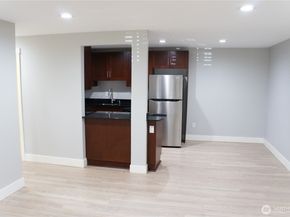 21305 48th Ave W B110, Mountlake Terrace WA 98043