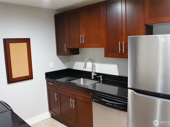 21305 48th Ave W B110, Mountlake Terrace WA 98043