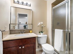 2550 Thorndyke Avenue W 103, Seattle WA 98199