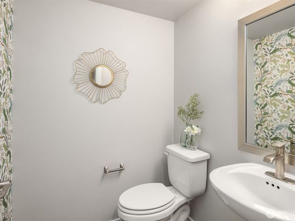 1202 NE 180th Street B, Shoreline WA 98155