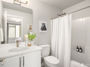 1202 NE 180th Street B, Shoreline WA 98155