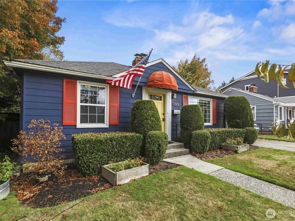 5122 46th Avenue NE, Seattle WA 98105