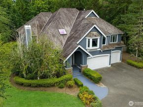 23815 NE 61st Street, Redmond WA 98053