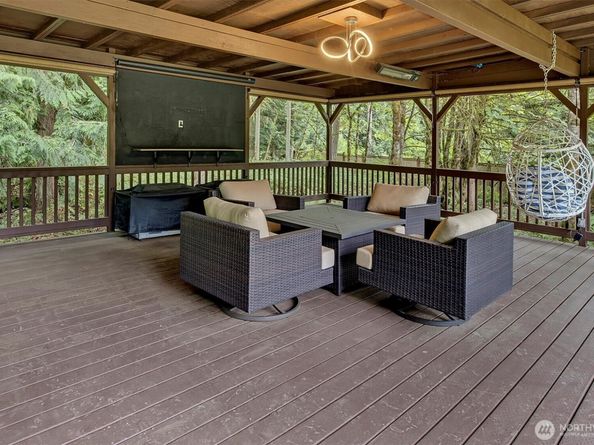 23815 NE 61st Street, Redmond WA 98053