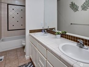 23815 NE 61st Street, Redmond WA 98053
