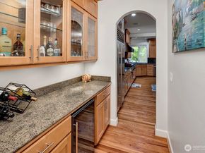 23815 NE 61st Street, Redmond WA 98053