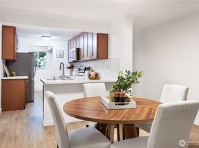 12630 100th Lane NE G131, Kirkland WA 98034