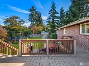1212 S 230th Street, Des Moines WA 98198