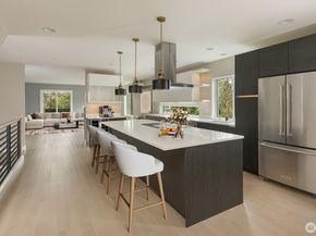 4009 21st Avenue SW, Seattle WA 98106