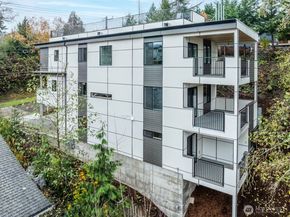 4009 21st Avenue SW, Seattle WA 98106