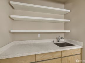 4009 21st Avenue SW, Seattle WA 98106