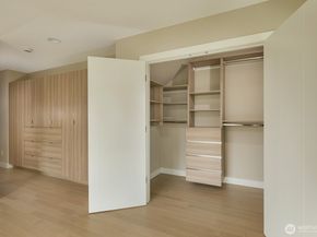 4009 21st Avenue SW, Seattle WA 98106