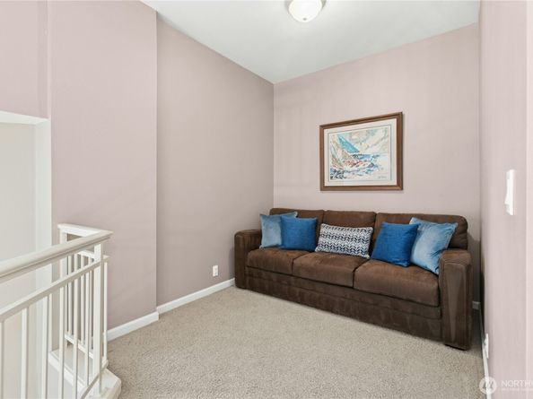 8630 113th Lane NE, Kirkland WA 98033