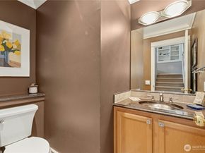 8630 113th Lane NE, Kirkland WA 98033