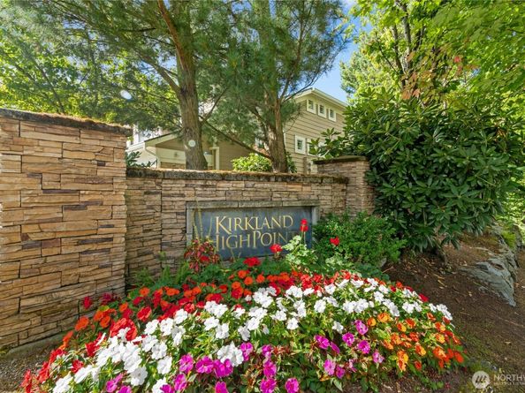 8630 113th Lane NE, Kirkland WA 98033