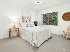 18512 Wallingford Avenue N, Shoreline WA 98133