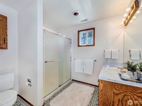 19904 Maplewood Drive, Edmonds WA 98026