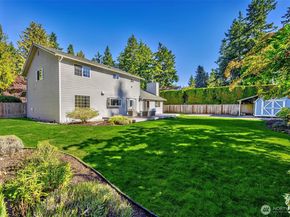 19904 Maplewood Drive, Edmonds WA 98026