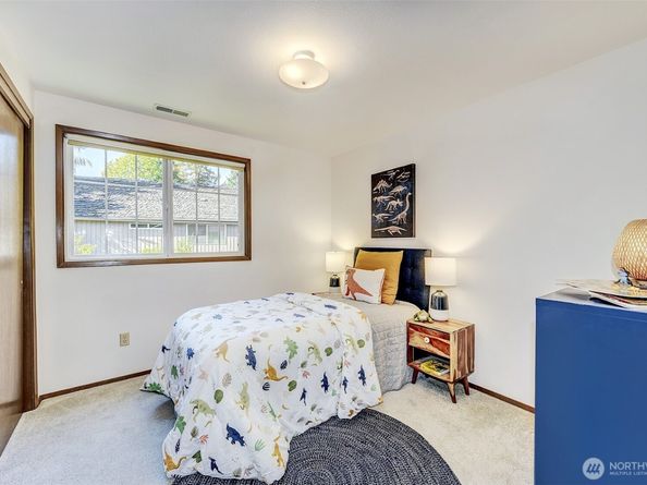 19904 Maplewood Drive, Edmonds WA 98026